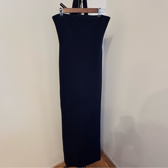 MESHKI Velma Halter Collar Dark Navy Dress - Picture 4 of 10